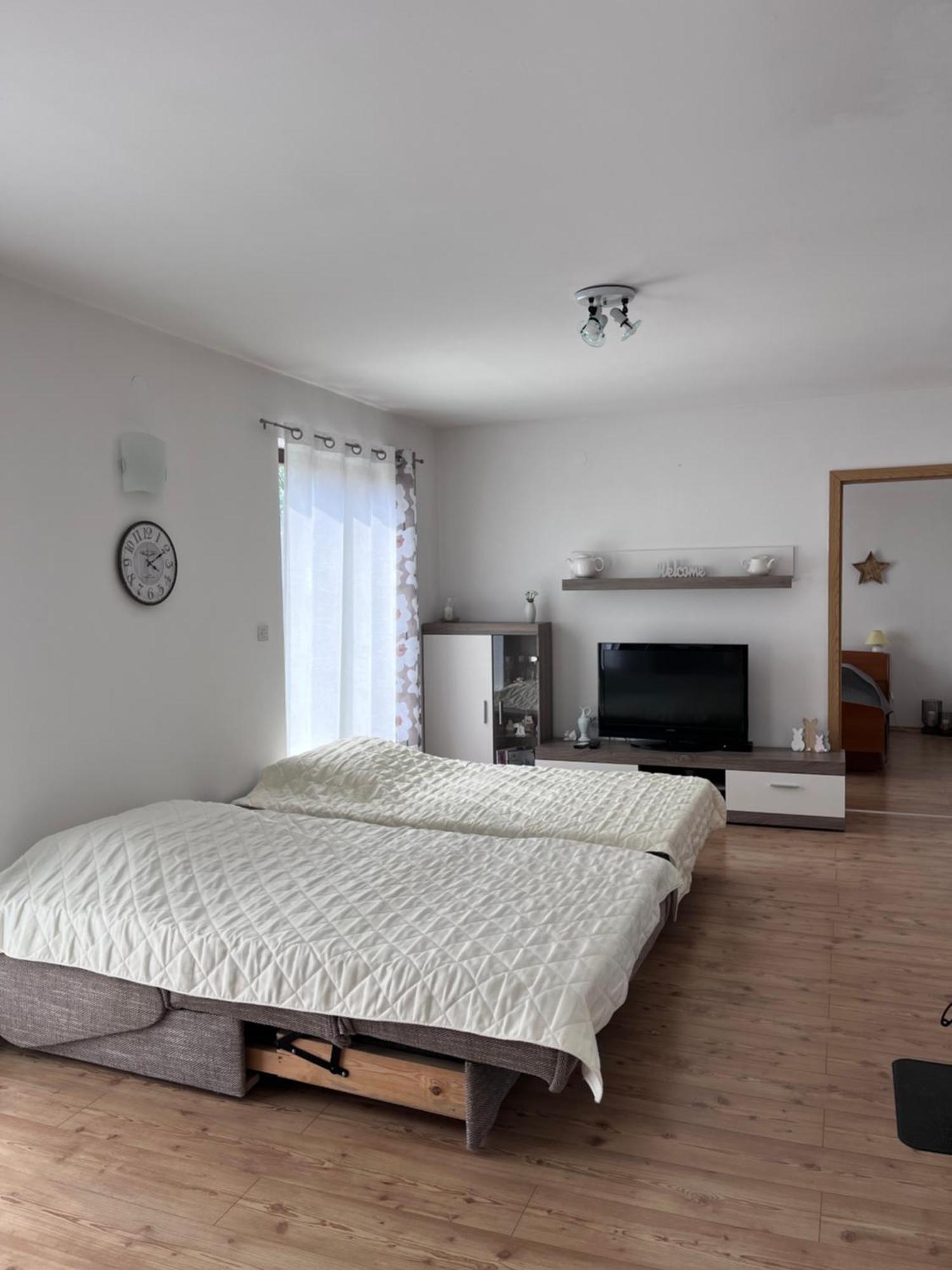 Apartment Vista Lupoglav  Экстерьер фото